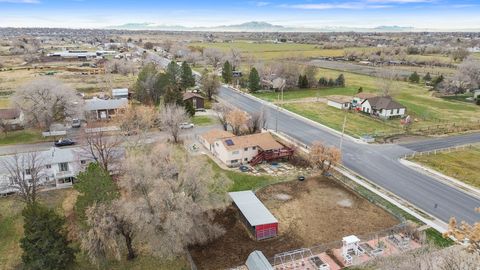 Tiny photo for 5076 S 4700 W, Hooper, UT 84315 (MLS # 2126474)