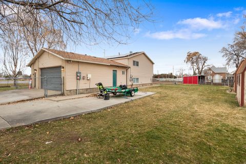 Tiny photo for 5076 S 4700 W, Hooper, UT 84315 (MLS # 2126474)