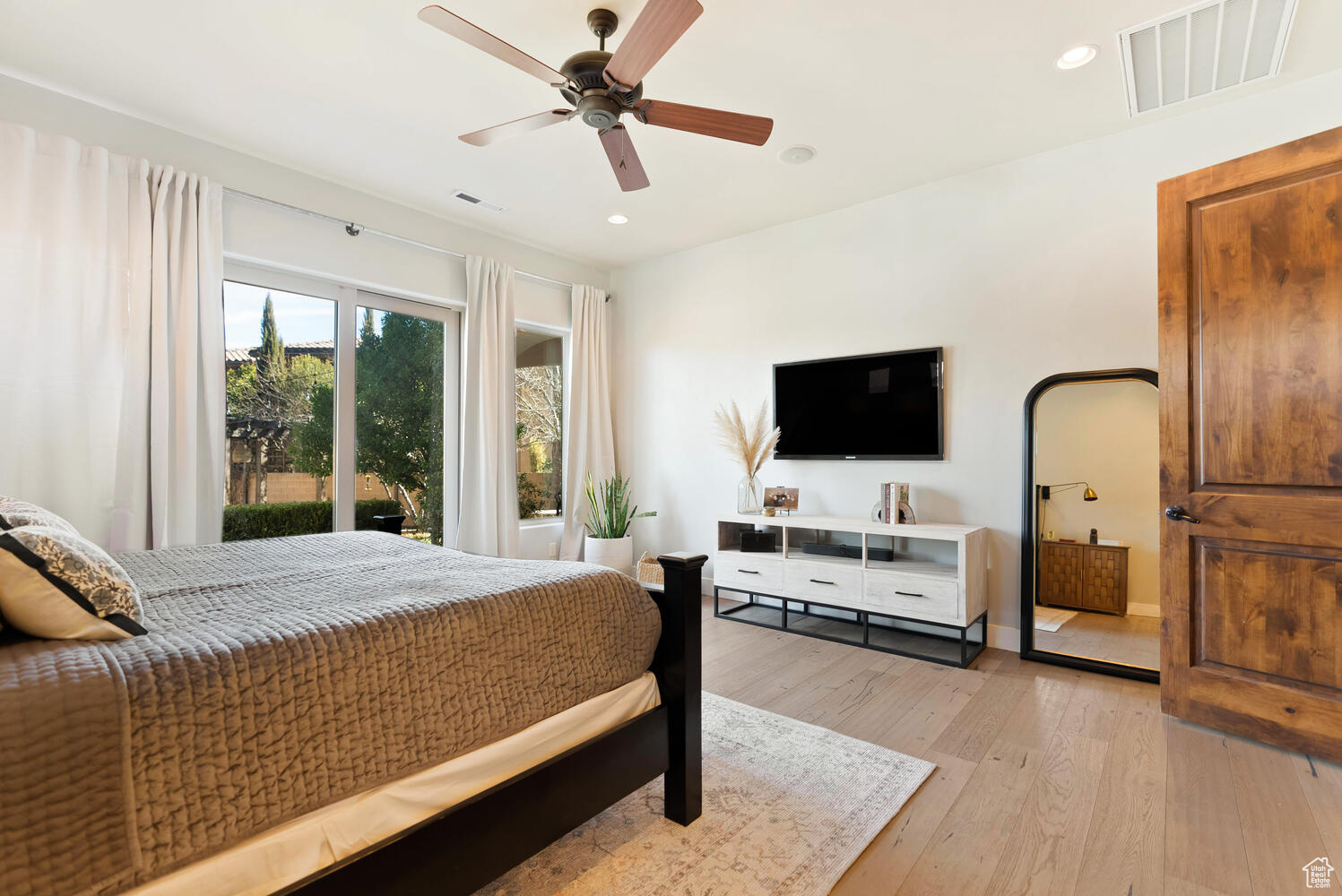 802 Leda Ln, Santa Clara, Utah image 11