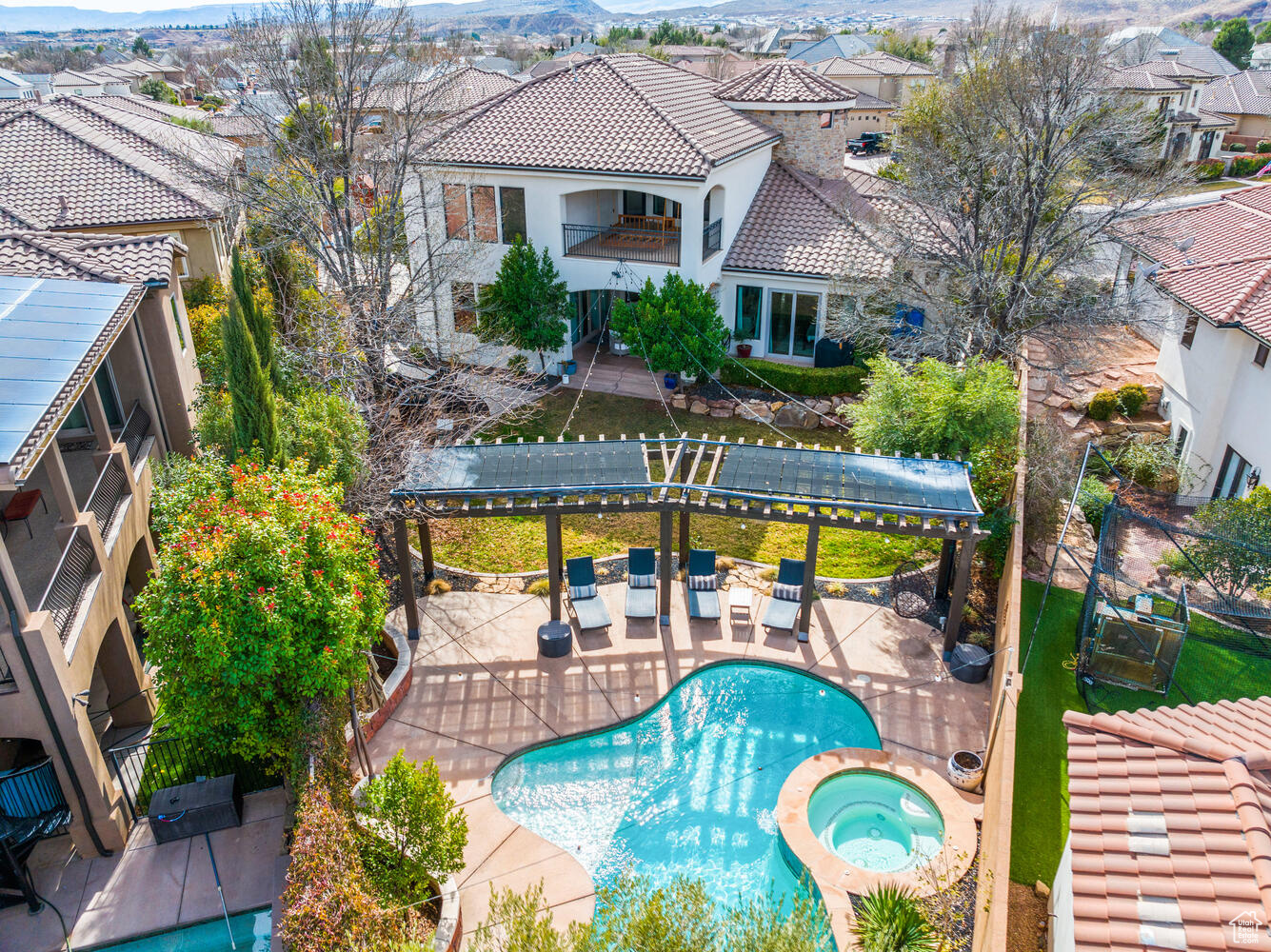 802 Leda Ln, Santa Clara, Utah image 2