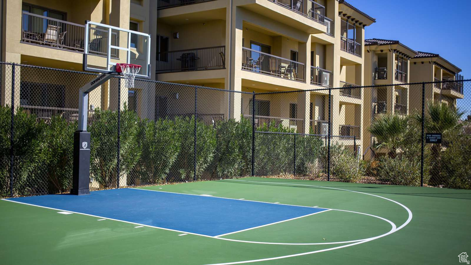 ESTANCIA PH 1 - Residential