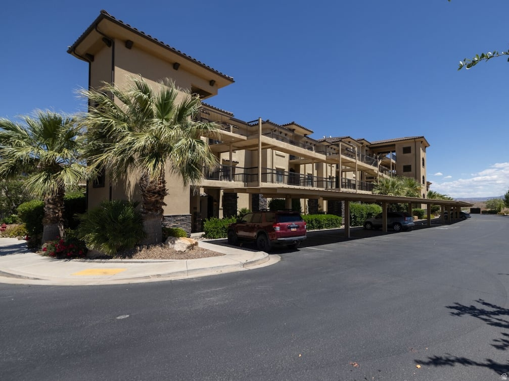 ESTANCIA PH 1 - Residential