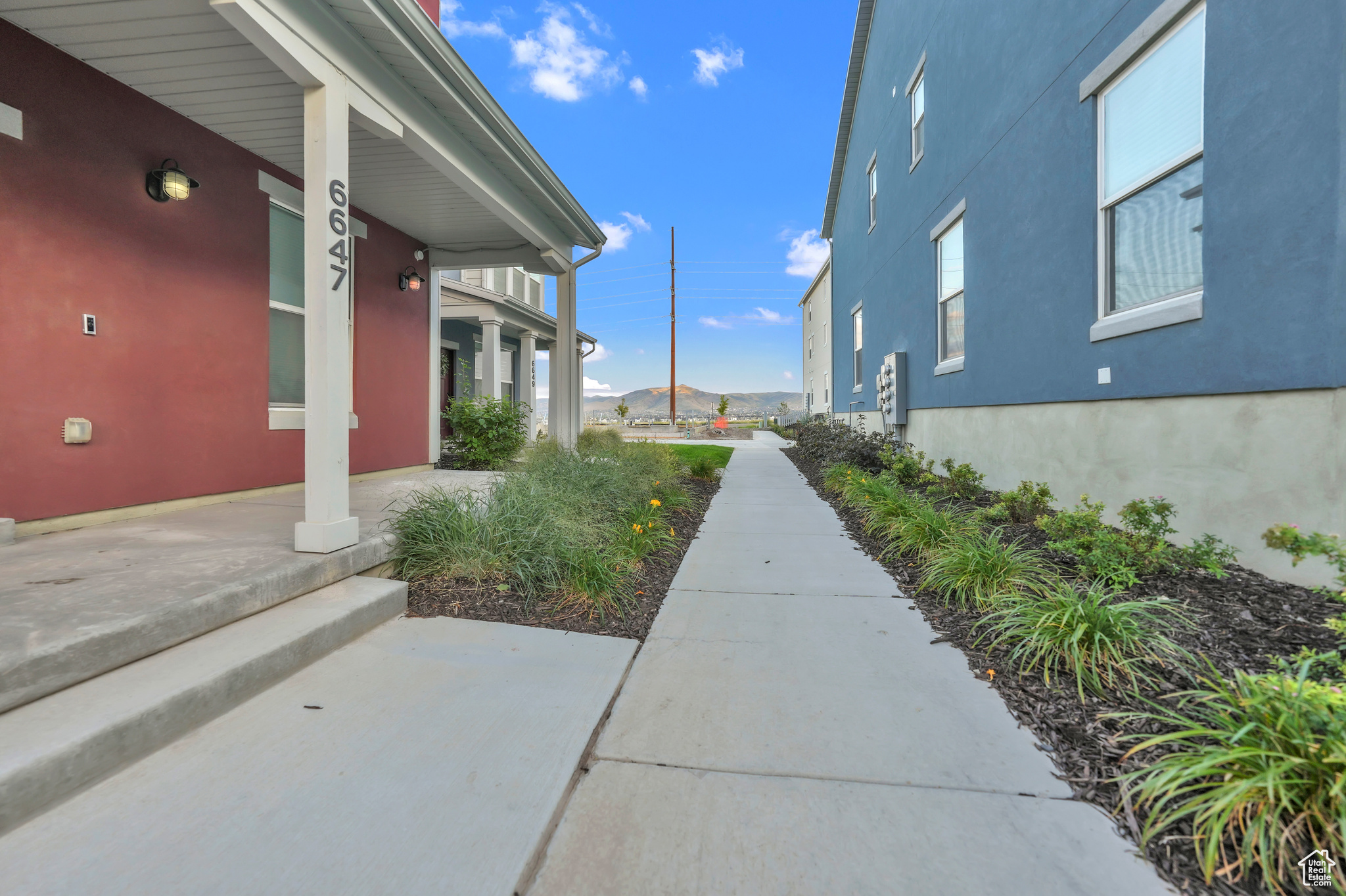 6643 W SKIP ROCK RD S