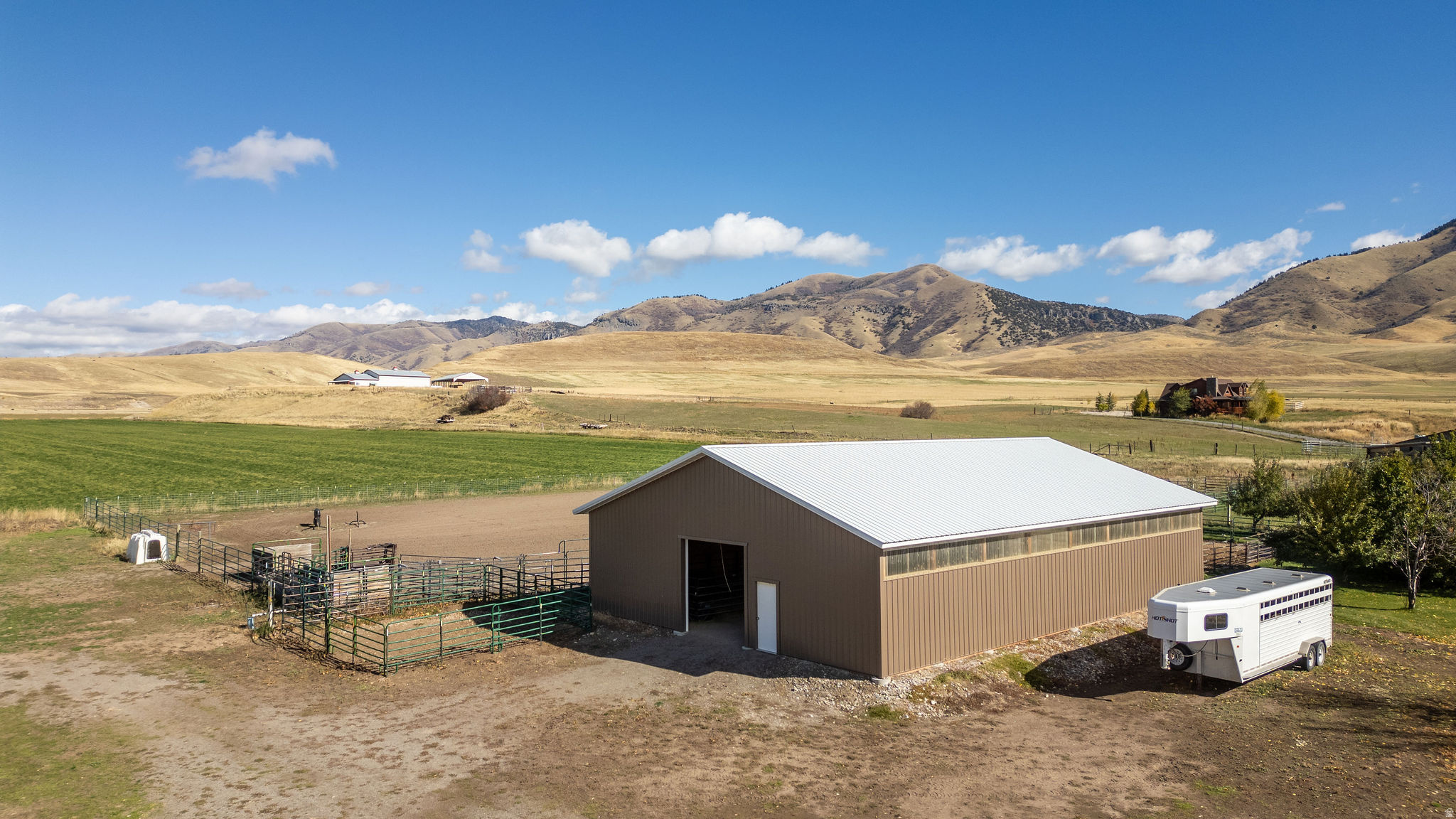 WARBURTON - Residential