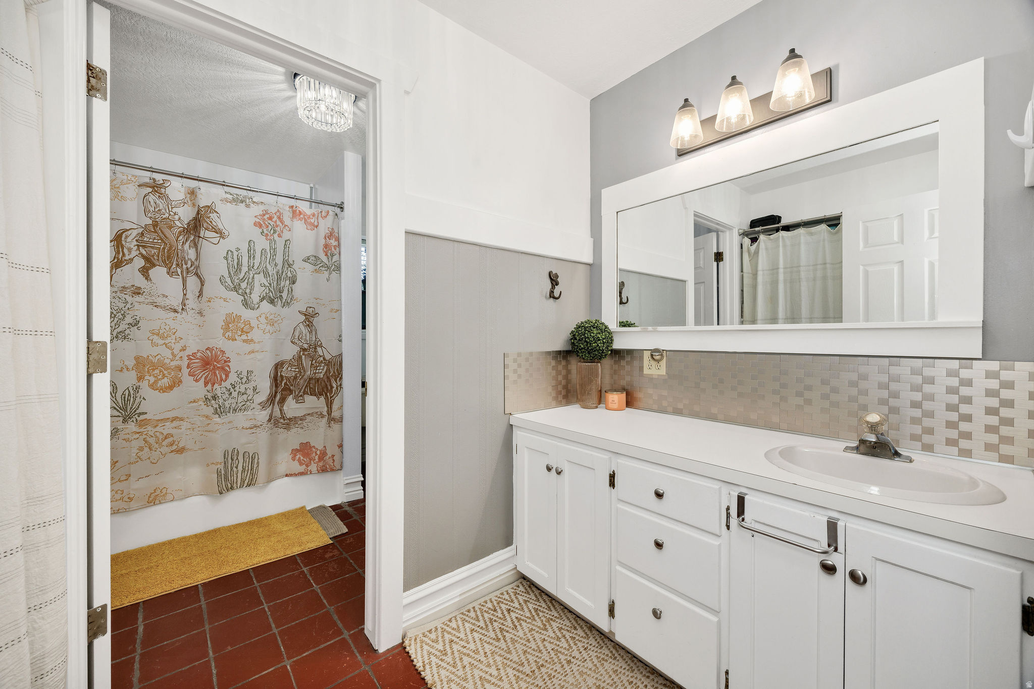 WARBURTON - Residential