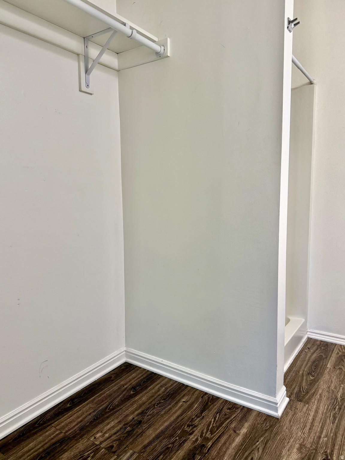 KENTWOOD CONDOMINIUM - Residential