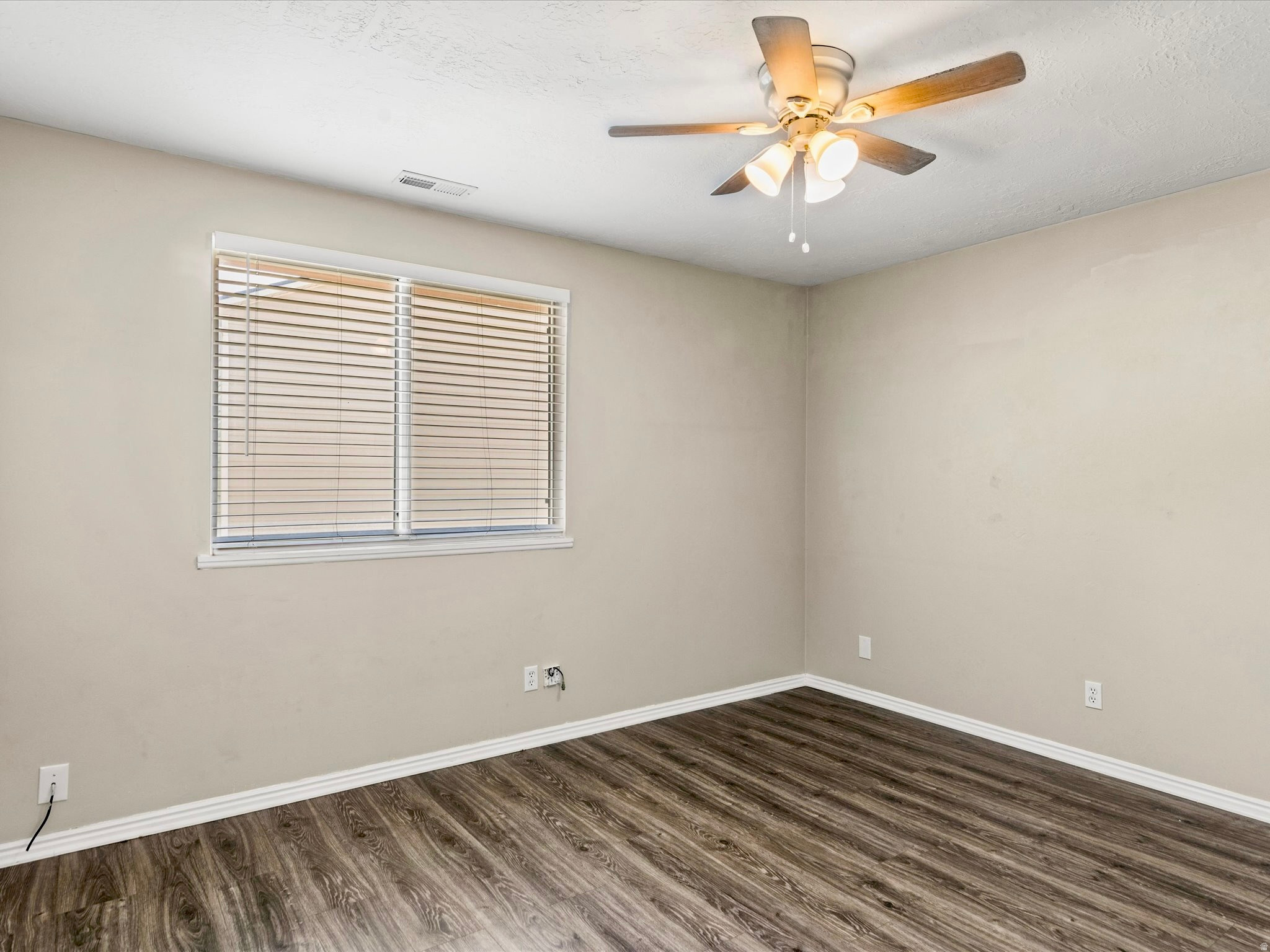 KENTWOOD CONDOMINIUM - Residential