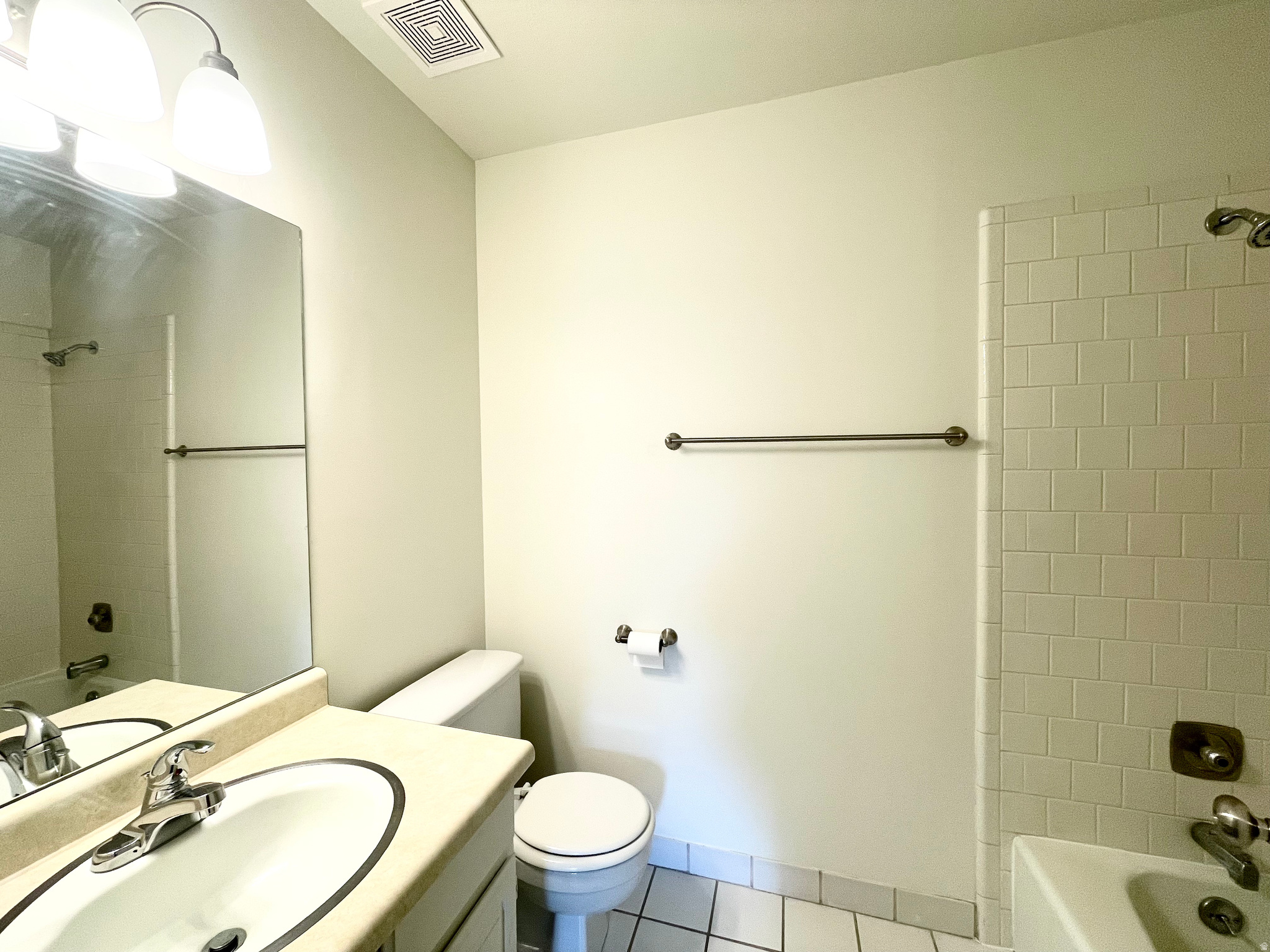 LANDON VILLAGE - Residential