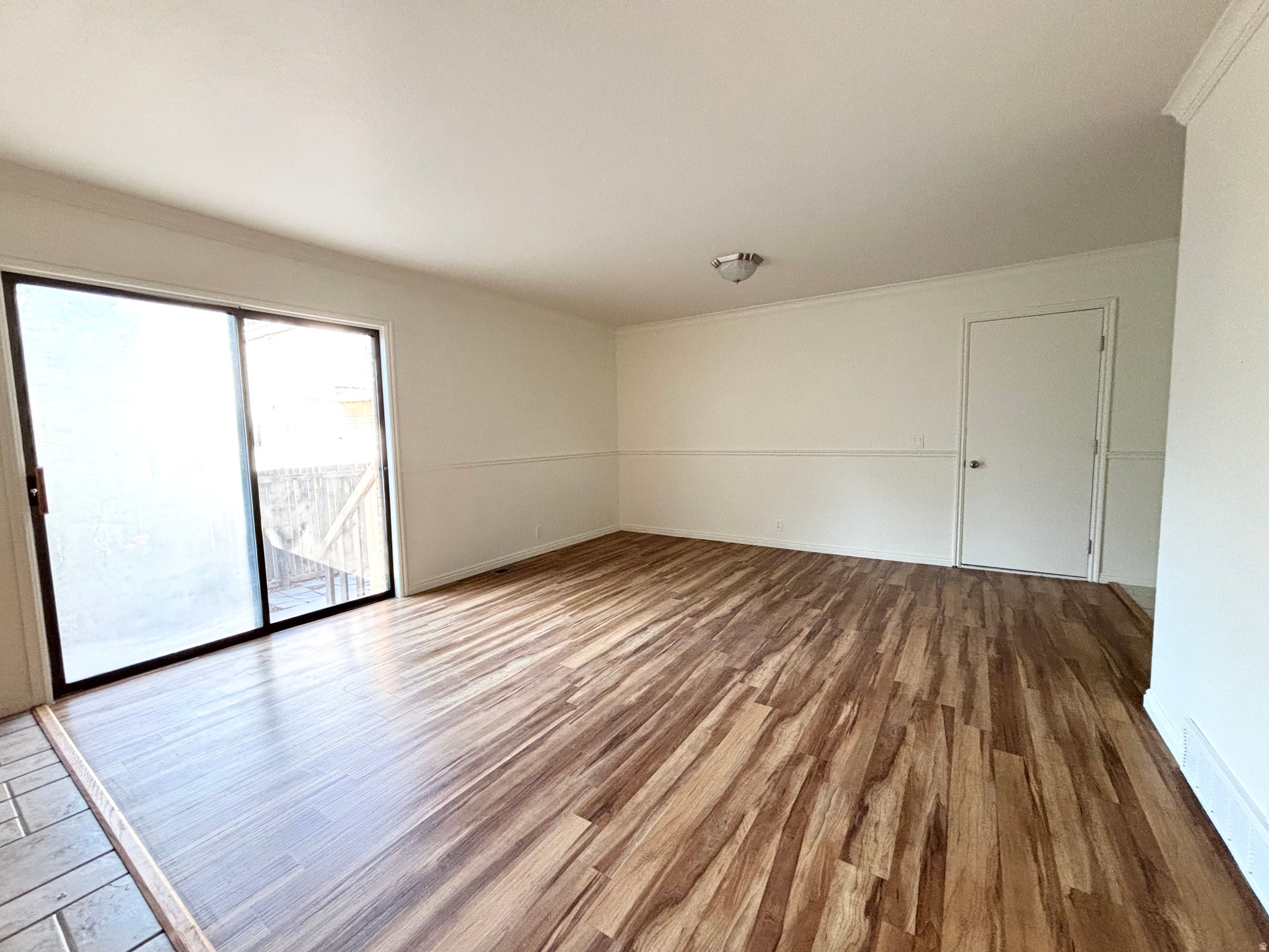 LANDON VILLAGE - Residential