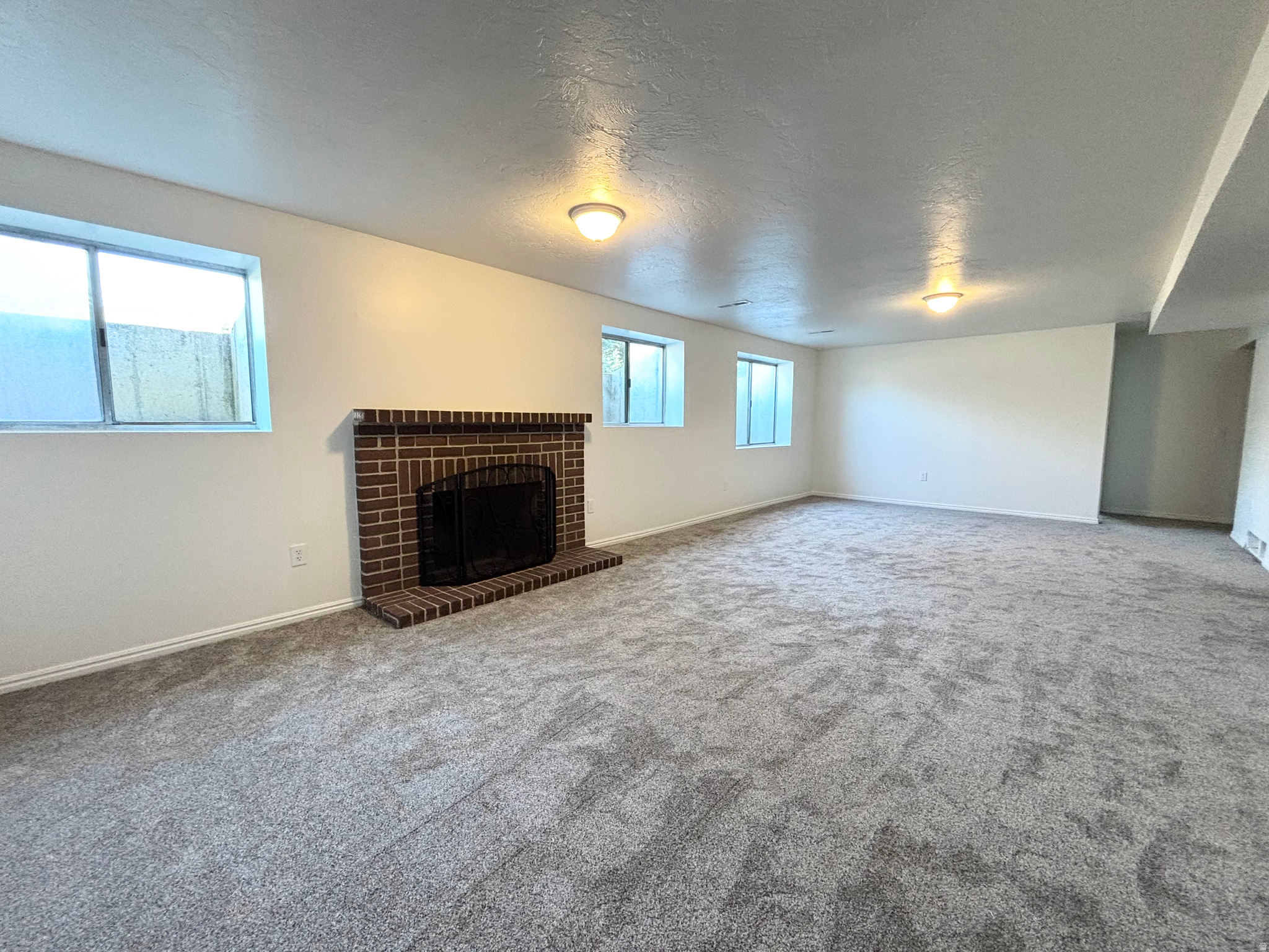 LANDON VILLAGE - Residential