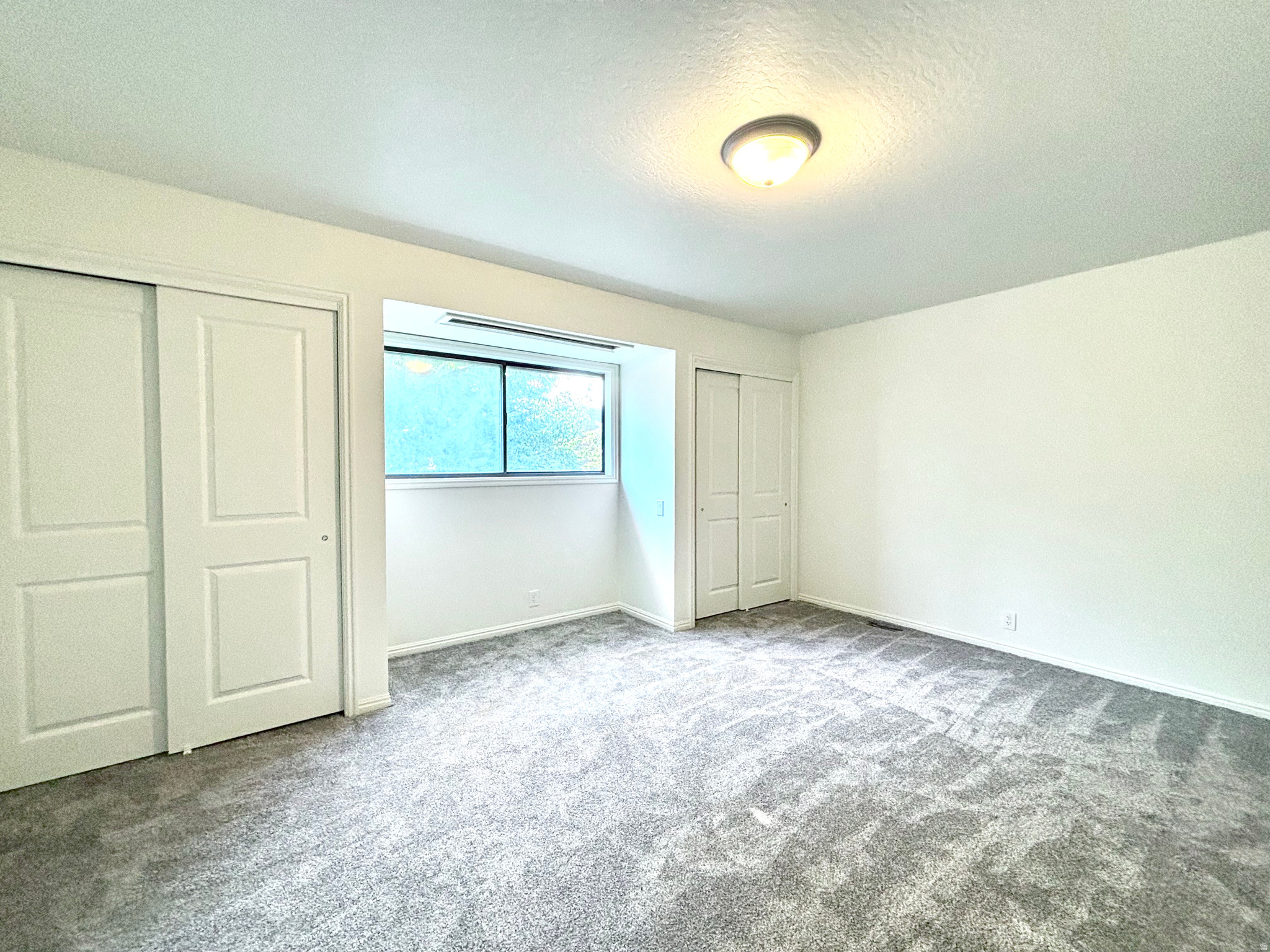 LANDON VILLAGE - Residential