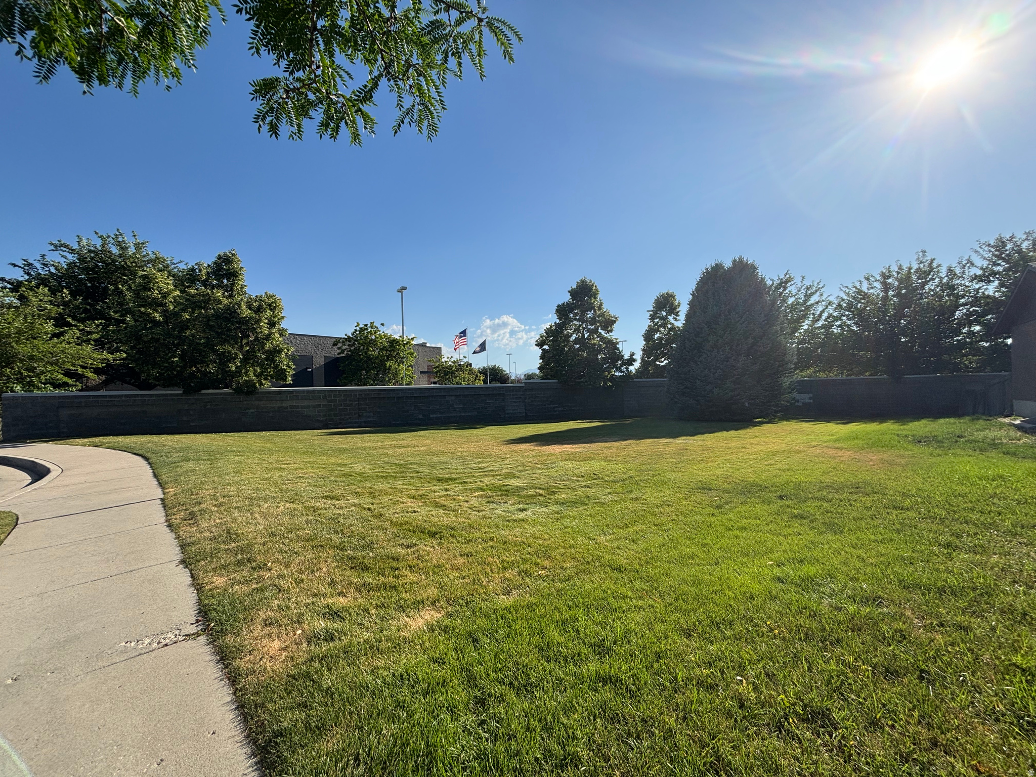 LANDON VILLAGE - Residential