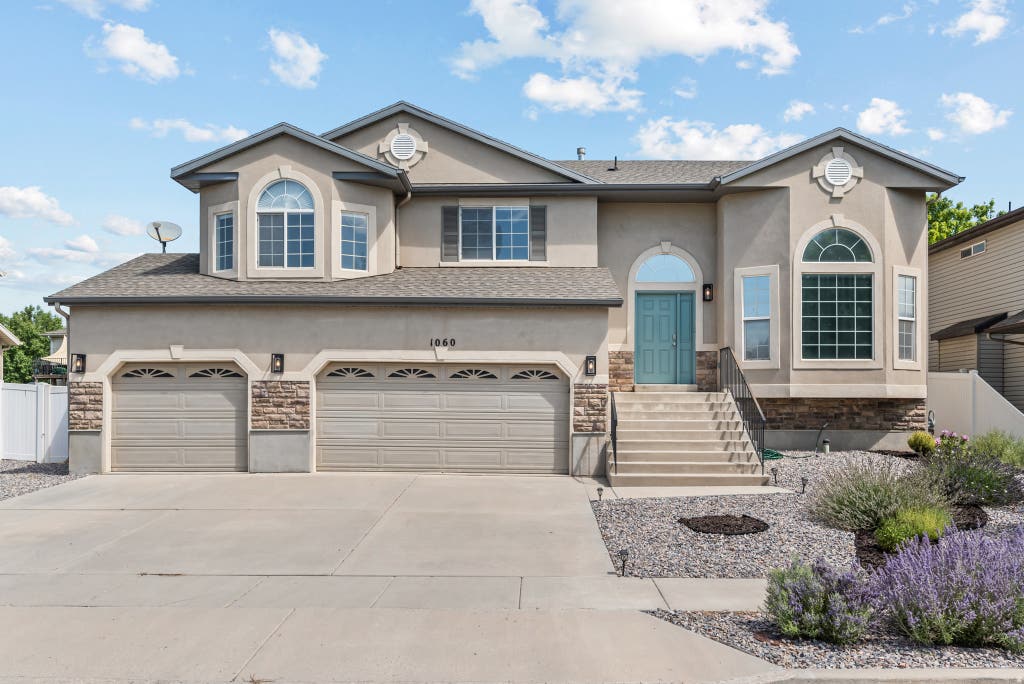 Photo of 1060 W OLDHAM DR N, North Salt Lake, UT 84054 (MLS # 2173450)