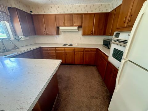 Tiny photo for 916 S 6800 E, Huntsville, UT 84317 (MLS # 2152884)