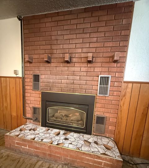 Tiny photo for 916 S 6800 E, Huntsville, UT 84317 (MLS # 2152884)