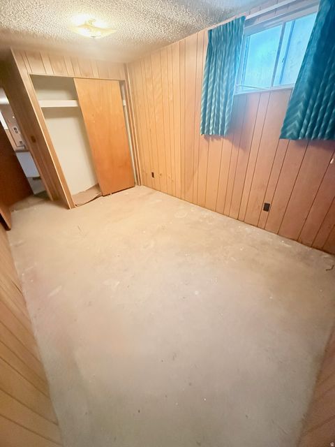Tiny photo for 916 S 6800 E, Huntsville, UT 84317 (MLS # 2152884)