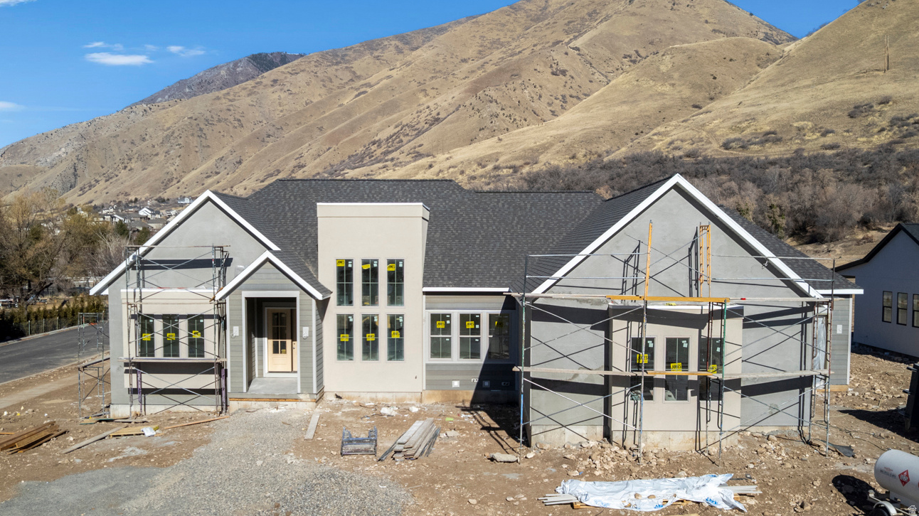 SPRING CANYON - Residential