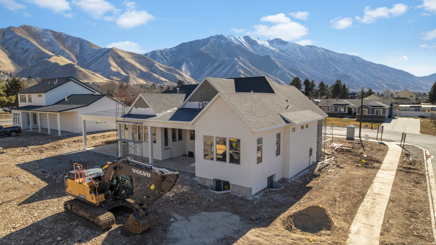 SPRING CANYON - Residential