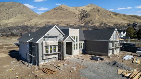 Tiny photo for 2213 E 850 S, Springville, UT 84663 (MLS # 2133962)