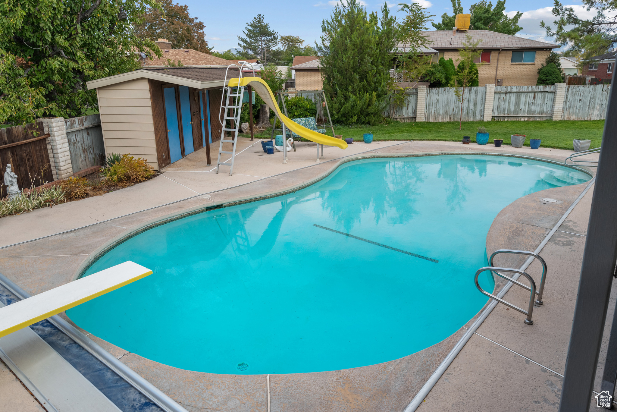 CHERILL ACRES - Residential