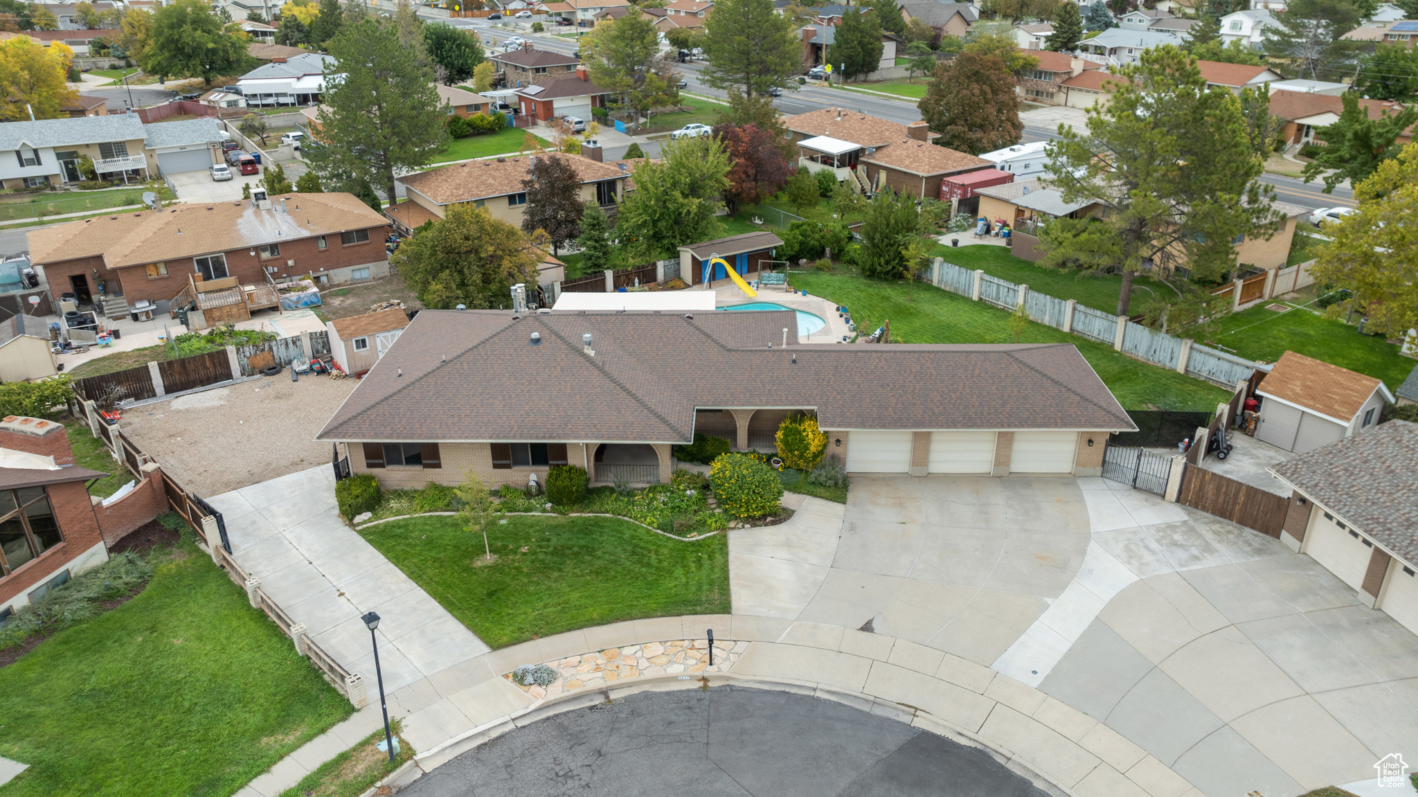 CHERILL ACRES - Residential