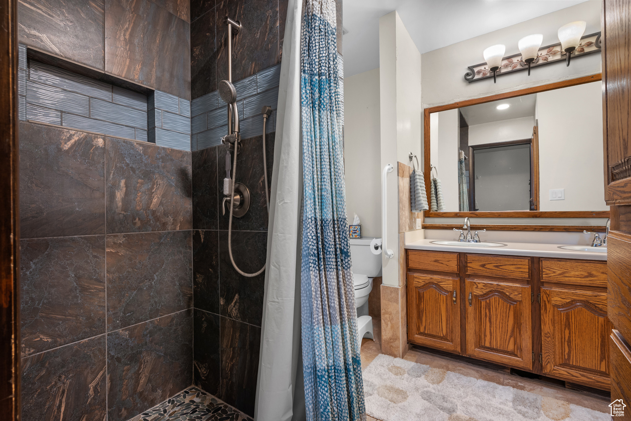 CHERILL ACRES - Residential