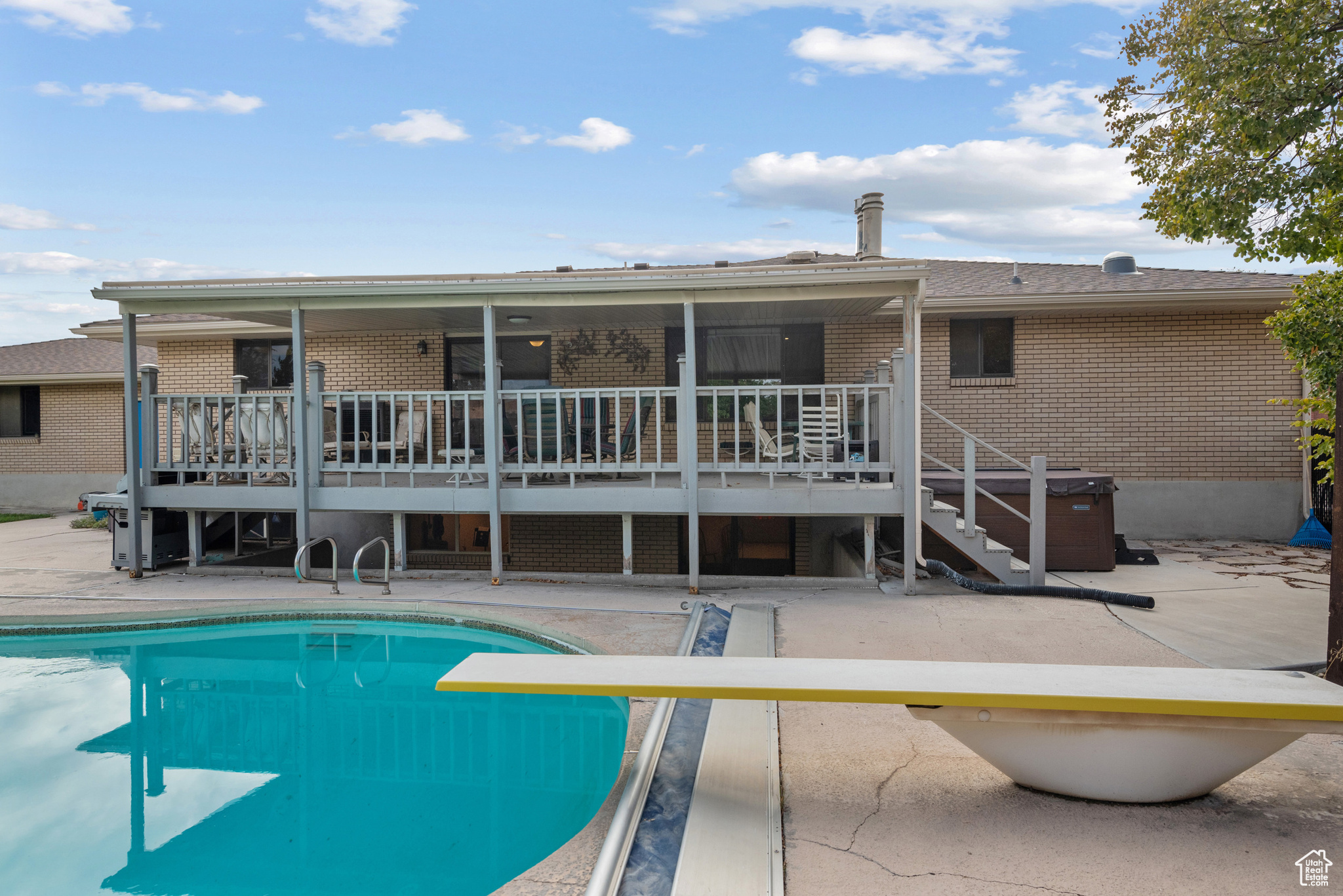 CHERILL ACRES - Residential