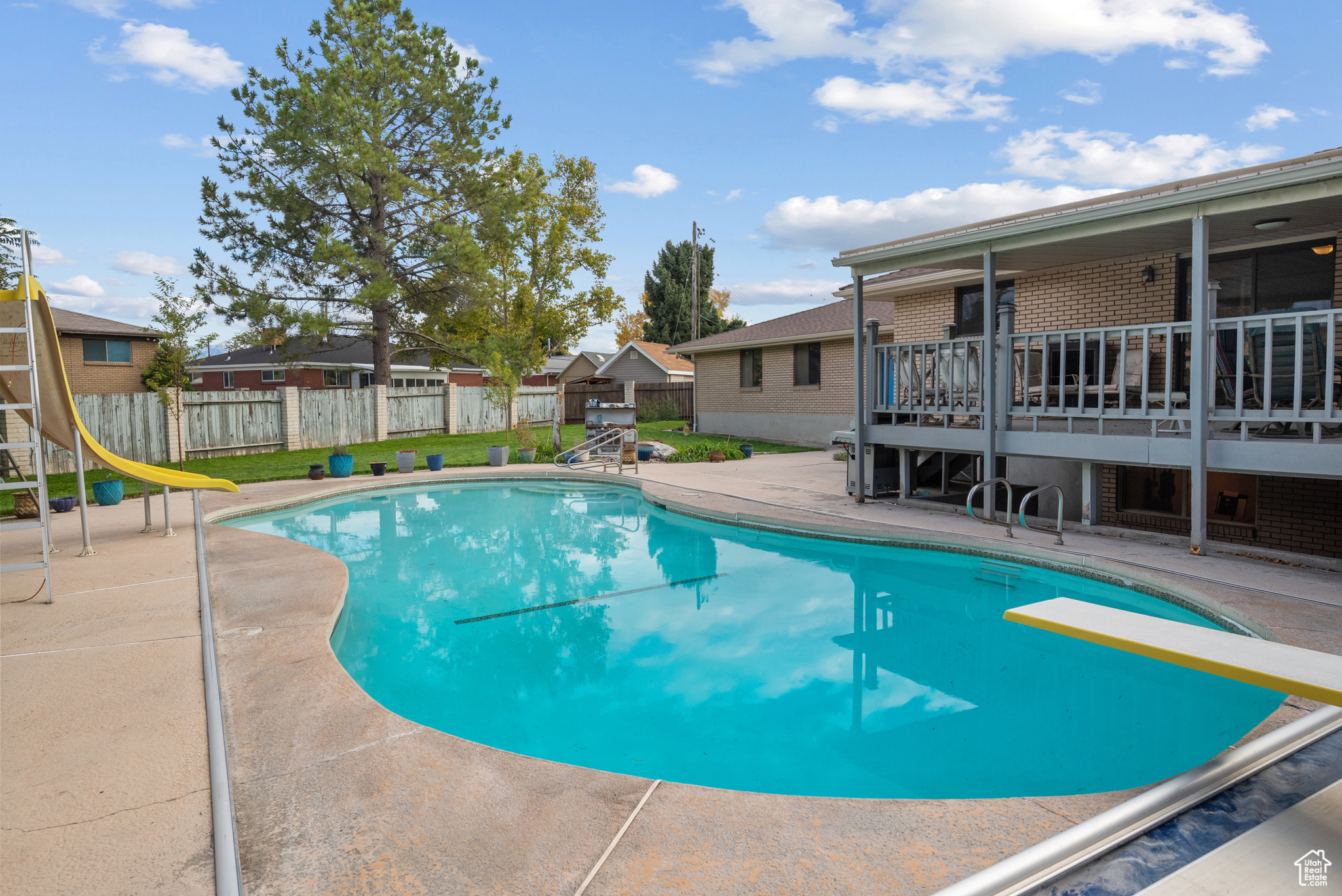 CHERILL ACRES - Residential