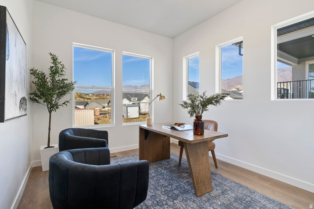 EASTRIDGE PARK - Residential