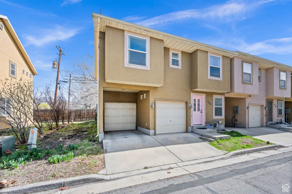 Photo of 422 N HODGES LN, Salt Lake City, UT 84116 (MLS # 2071590)