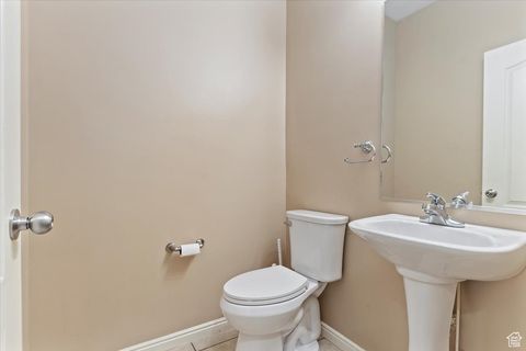 Tiny photo for 5004 W TOPCREST DR S, South Jordan, UT 84009 (MLS # 2118334)