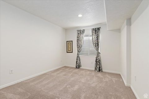 Tiny photo for 5004 W TOPCREST DR S, South Jordan, UT 84009 (MLS # 2118334)