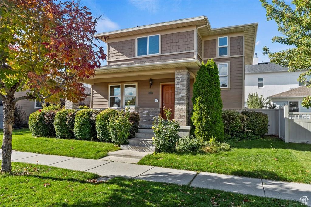 Photo of 5004 W TOPCREST DR S, South Jordan, UT 84009 (MLS # 2118334)