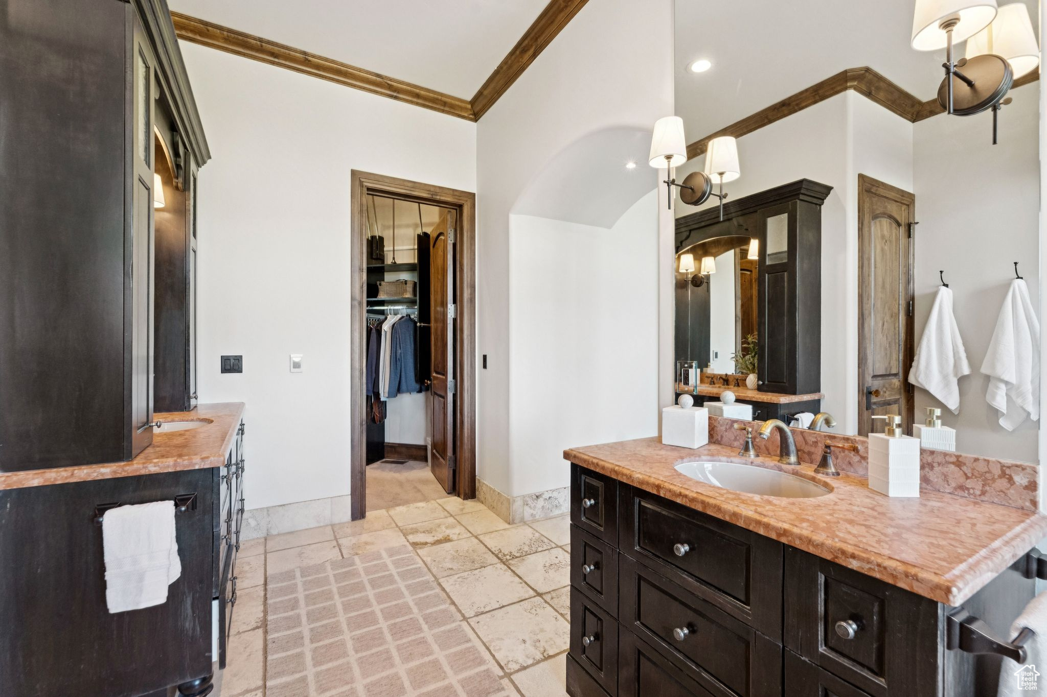 MOUNTAIN RANCH ESTATES - Residential