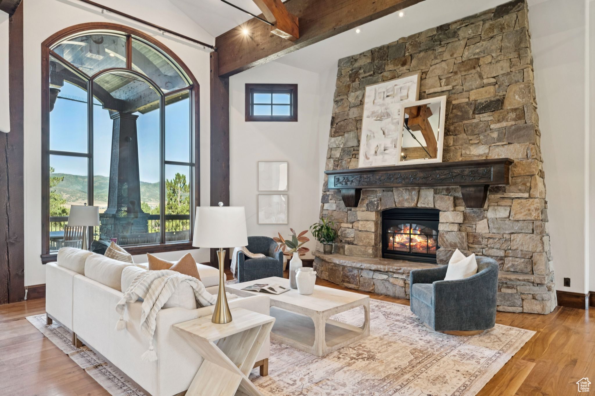 MOUNTAIN RANCH ESTATES - Residential