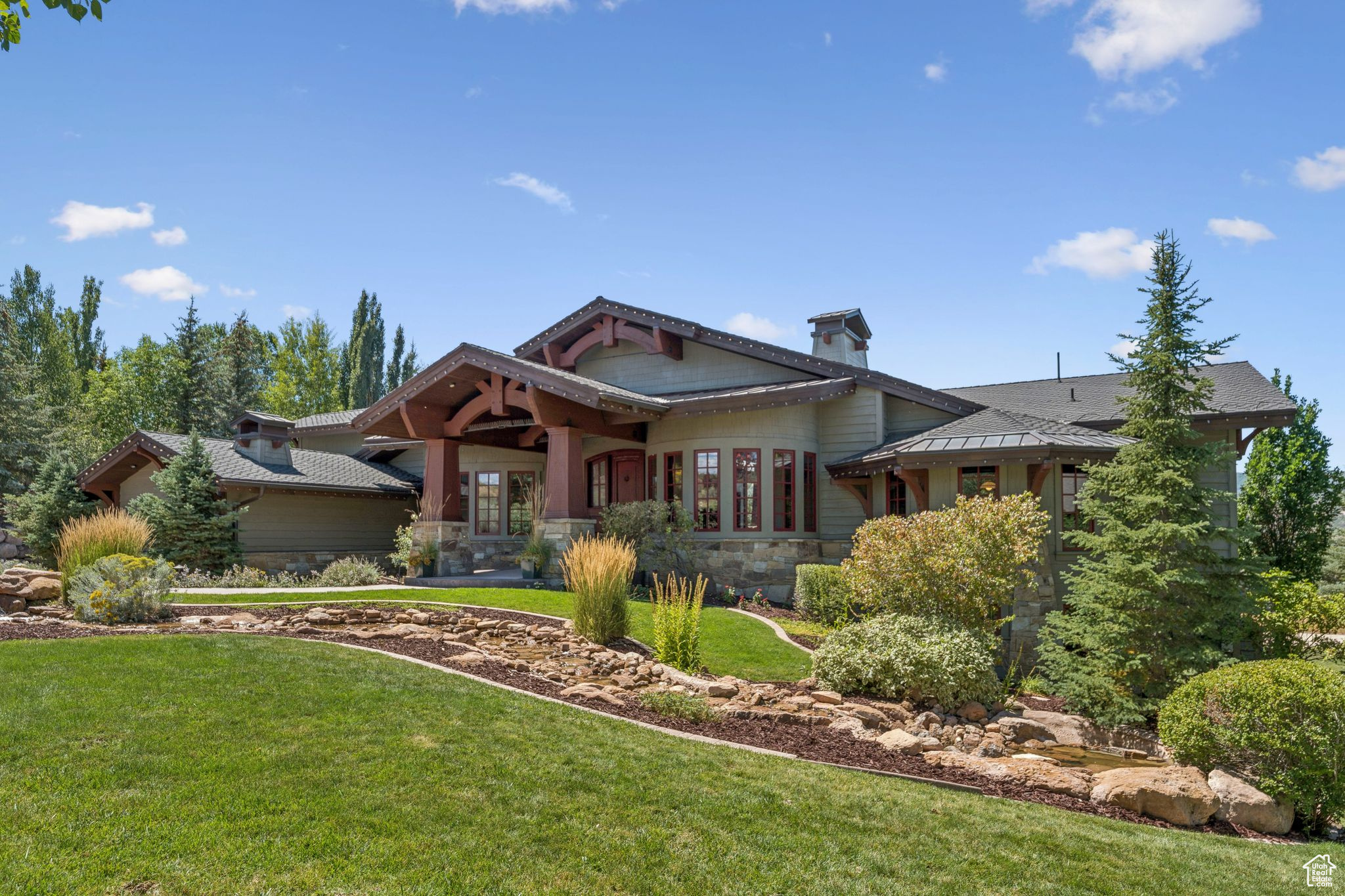 MOUNTAIN RANCH ESTATES - Residential