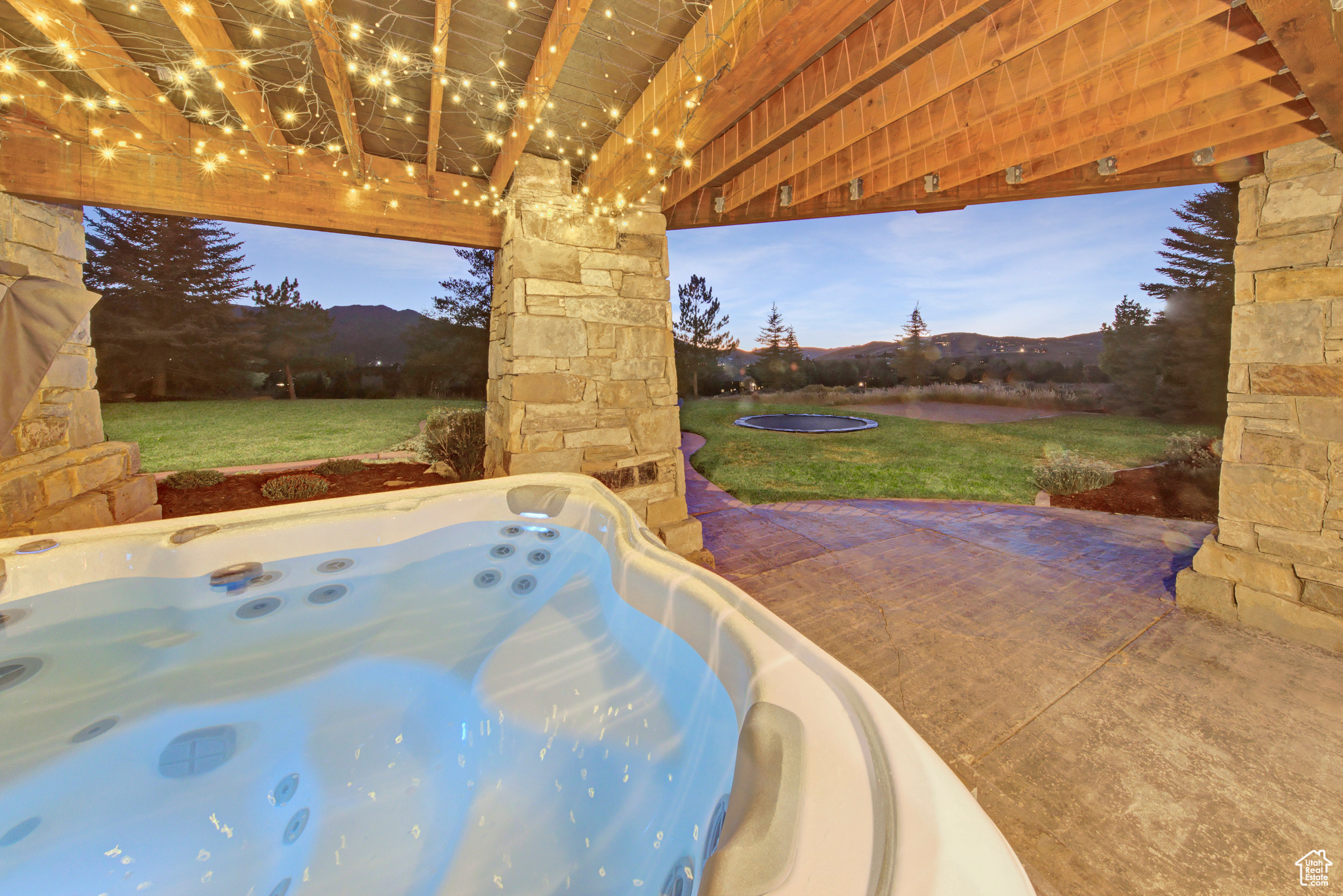 MOUNTAIN RANCH ESTATES - Residential