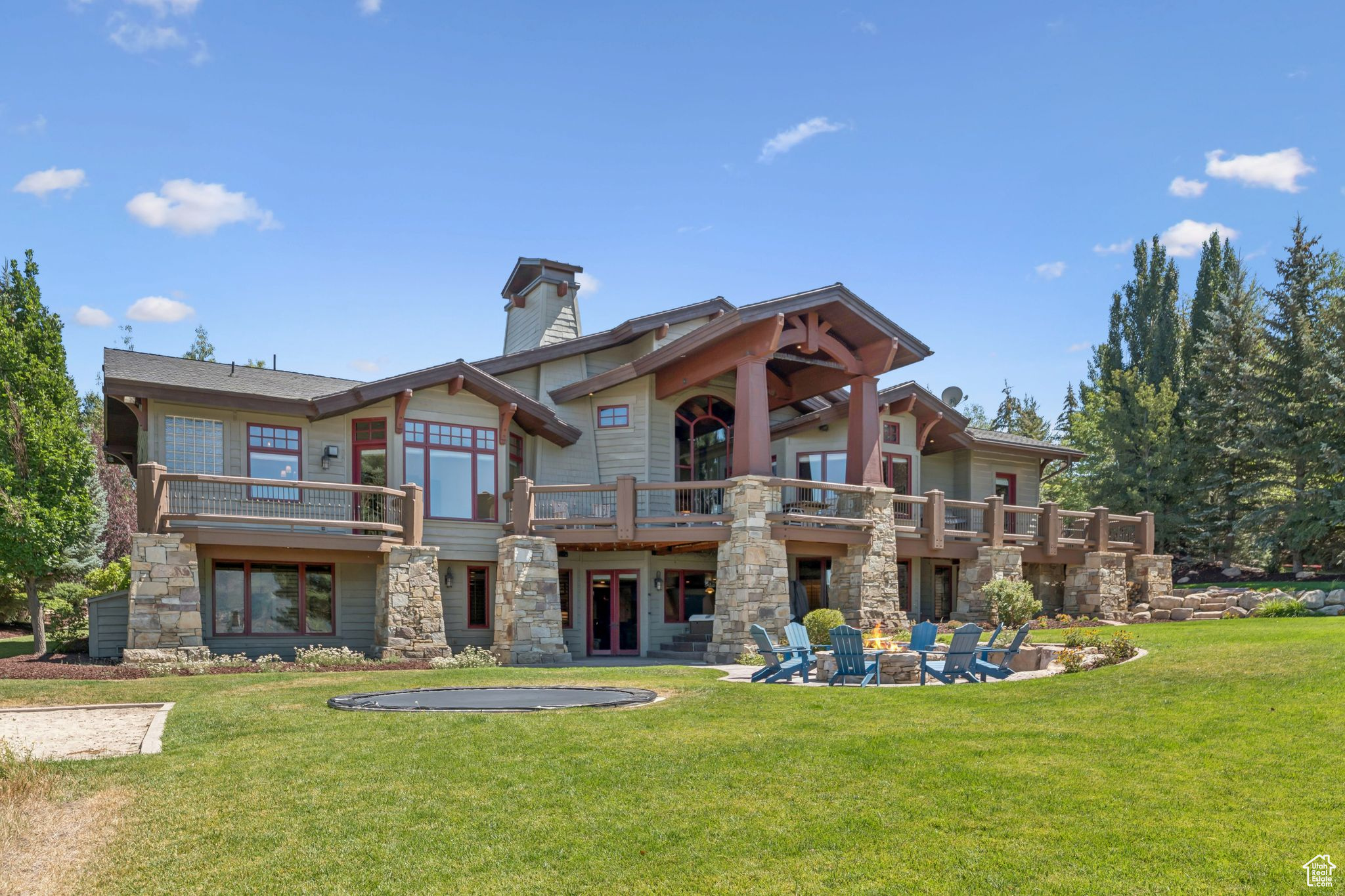 MOUNTAIN RANCH ESTATES - Residential