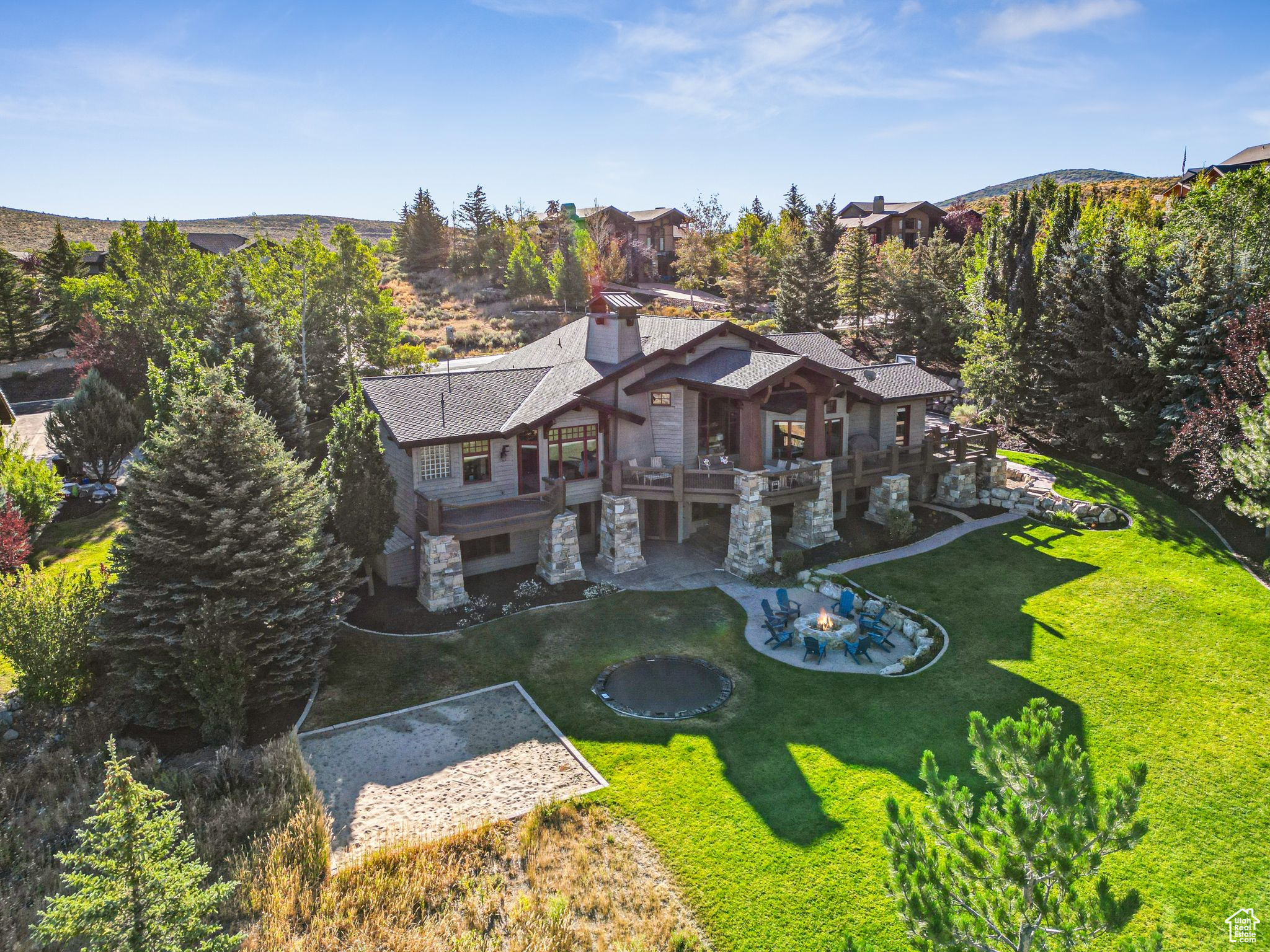 MOUNTAIN RANCH ESTATES - Residential