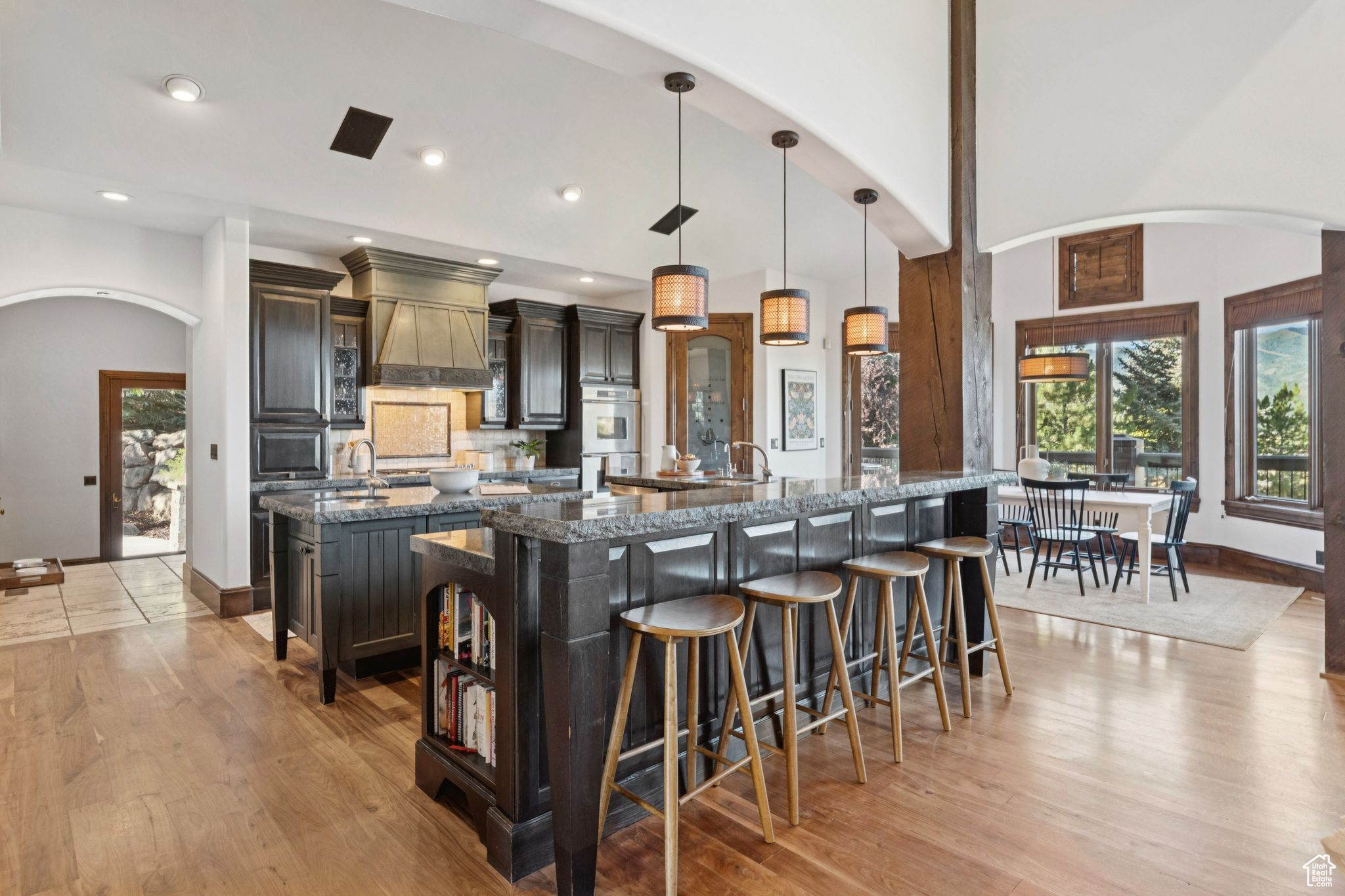 MOUNTAIN RANCH ESTATES - Residential