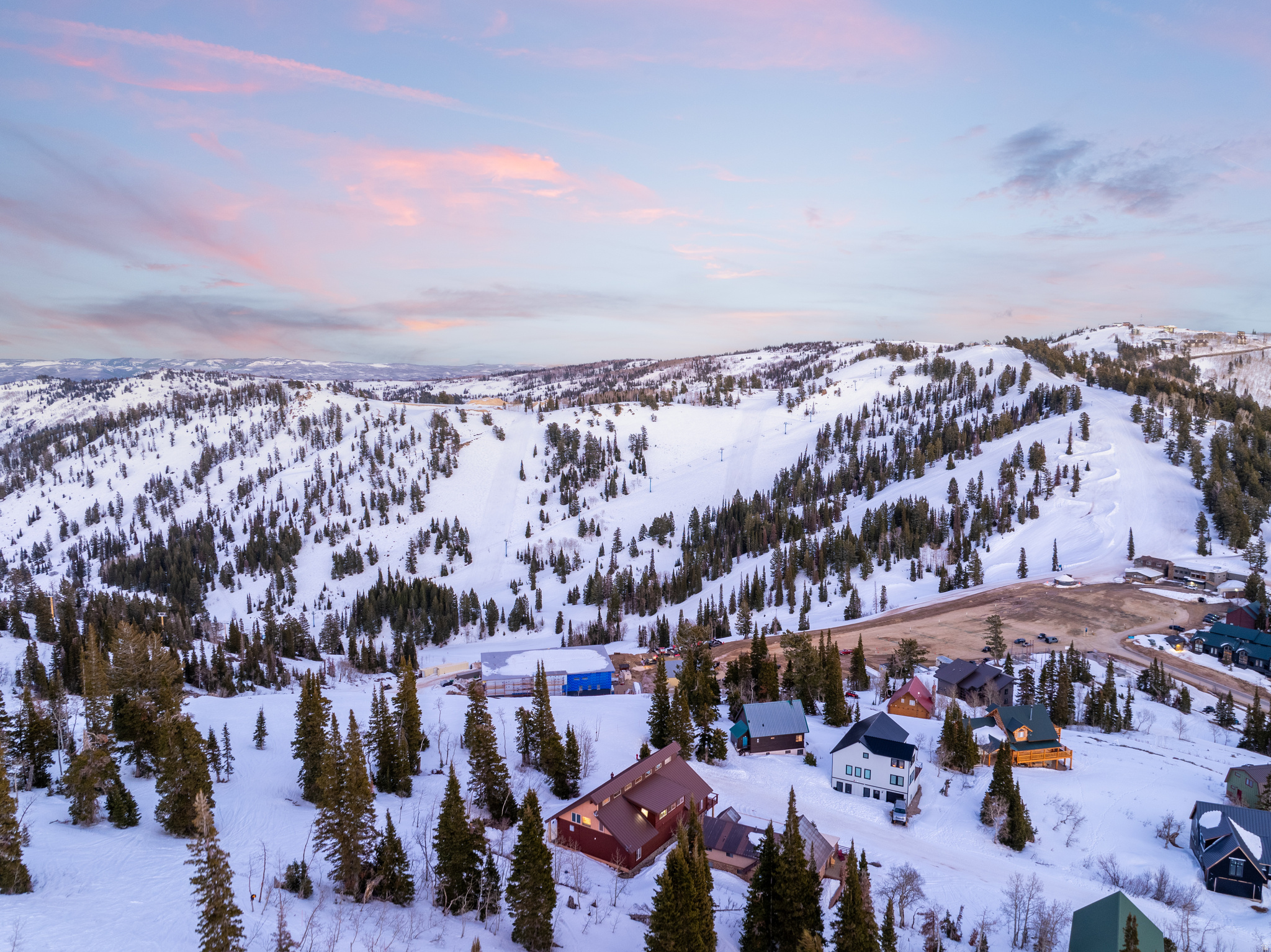 POWDER MOUNTAIN WEST - Residential