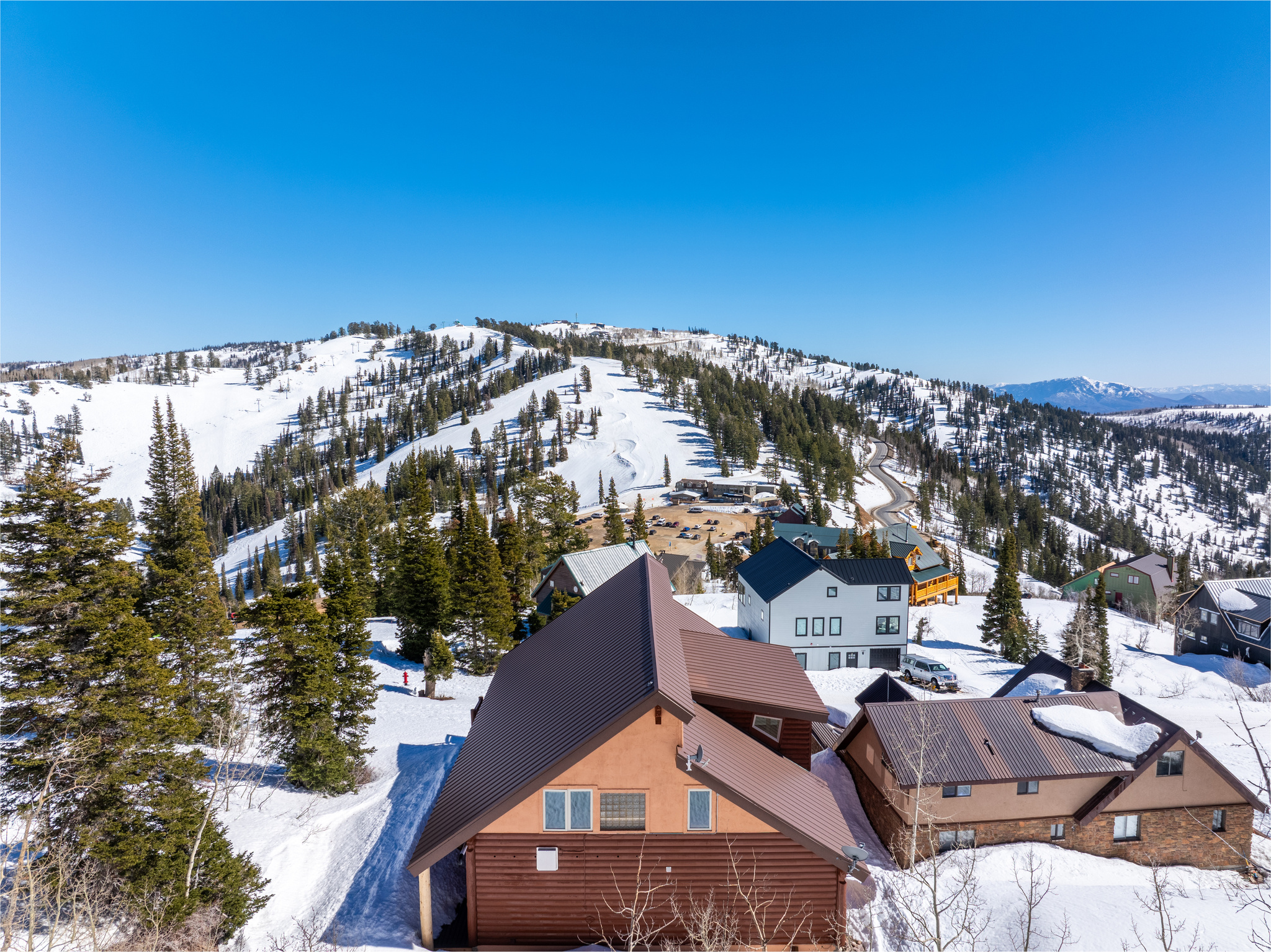 POWDER MOUNTAIN WEST - Residential