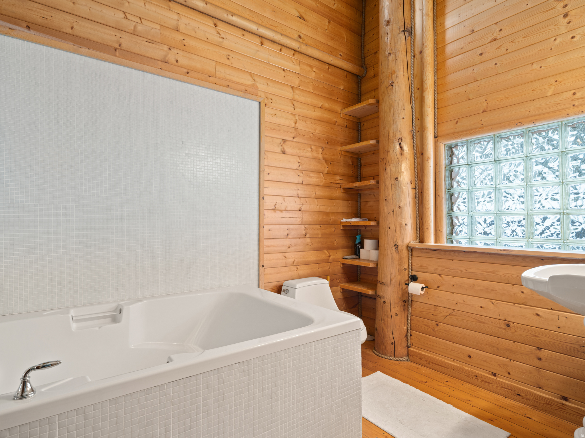 POWDER MOUNTAIN WEST - Residential