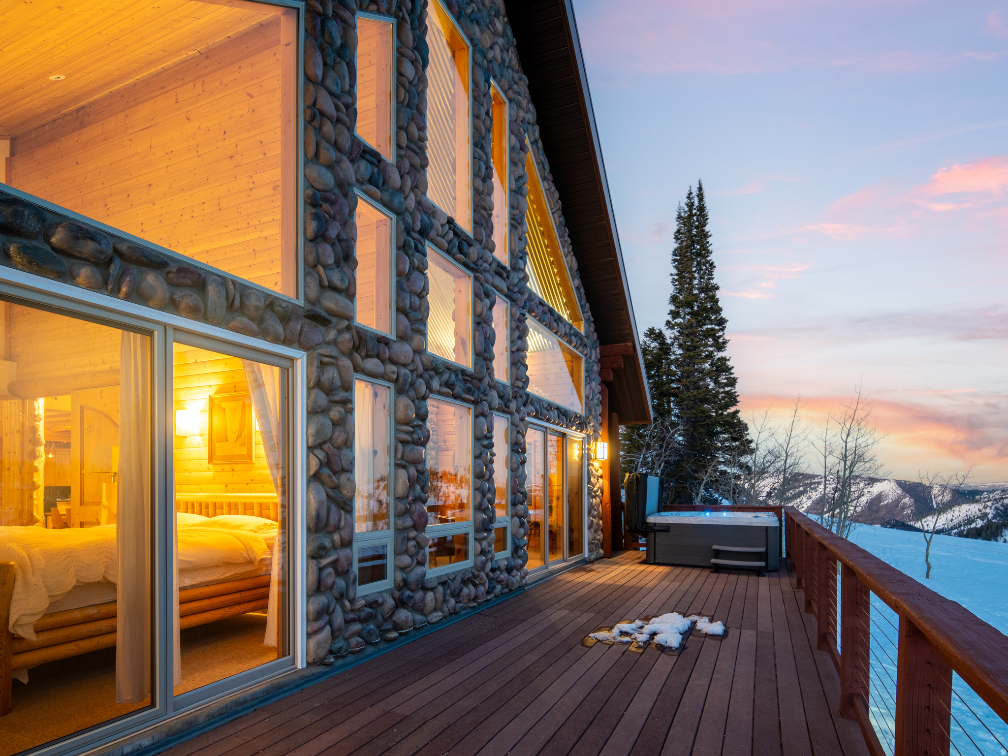 POWDER MOUNTAIN WEST - Residential