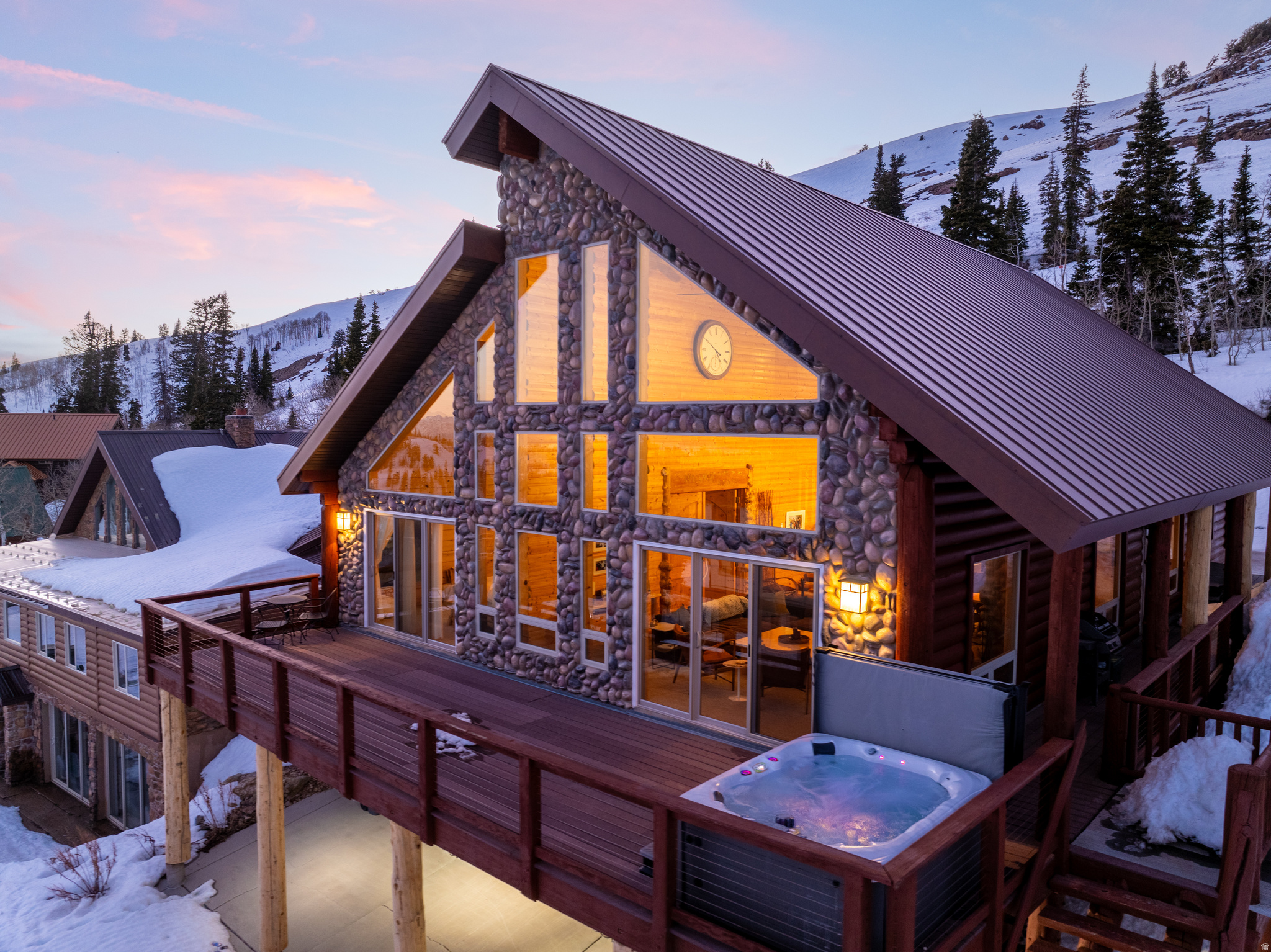 POWDER MOUNTAIN WEST - Residential