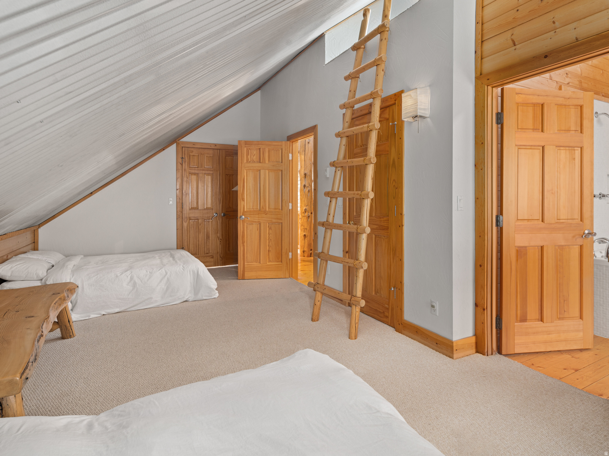 POWDER MOUNTAIN WEST - Residential