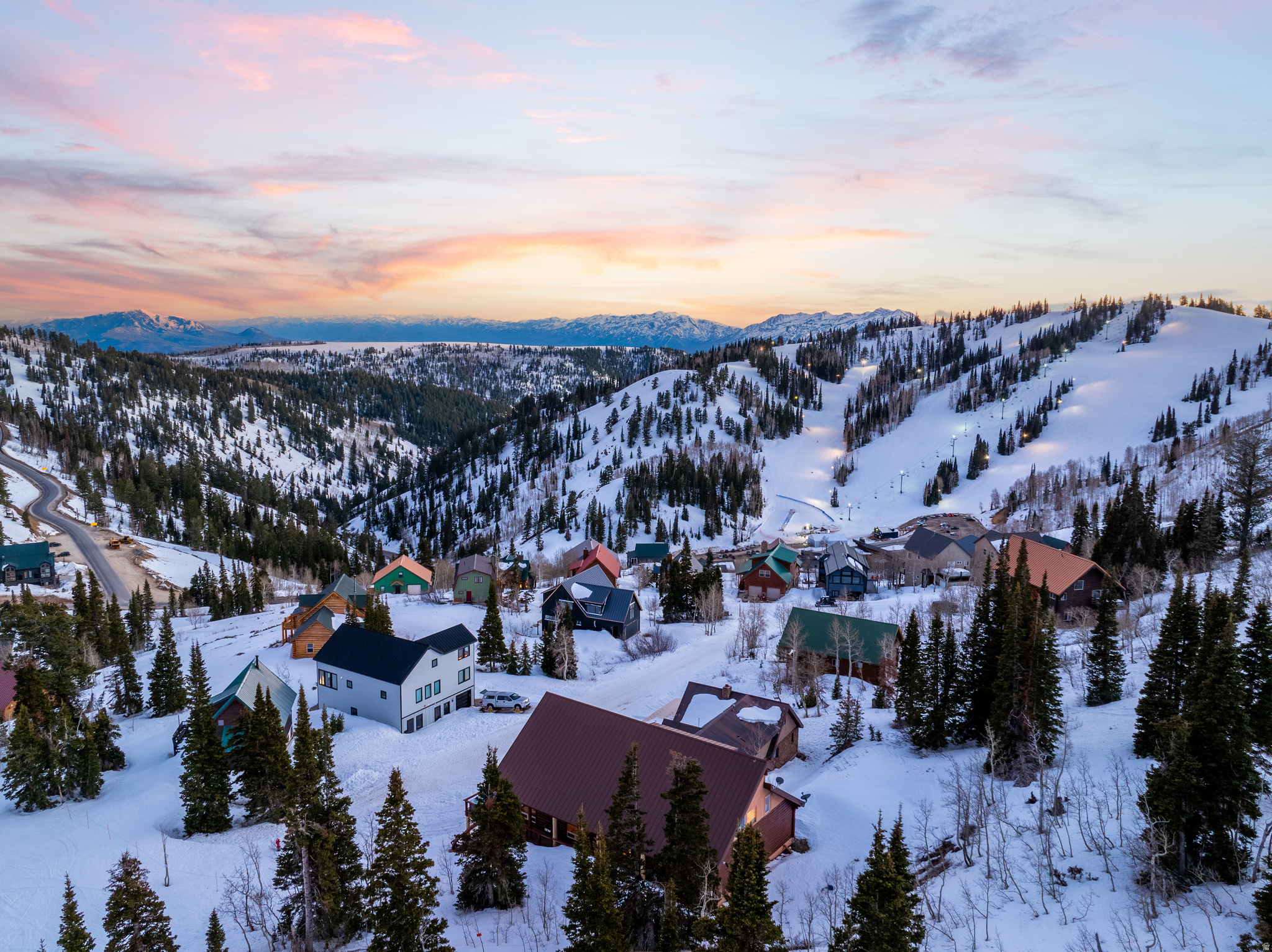 POWDER MOUNTAIN WEST - Residential