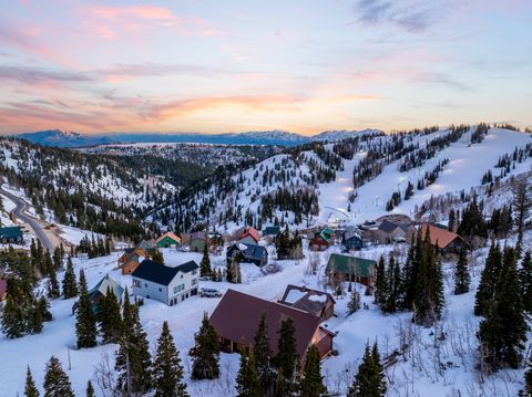 Tiny photo for 6781 N CHAPARRAL DR, Eden, UT 84310 (MLS # 2146445)