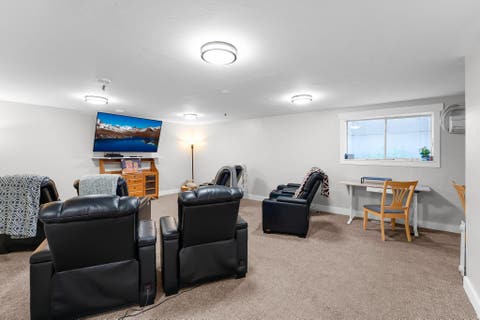 Tiny photo for 321 E 800 S, Springville, UT 84663 (MLS # 2173760)