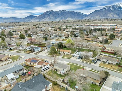 Tiny photo for 9218 S LAURA ANNE WAY, Sandy, UT 84094 (MLS # 2143696)